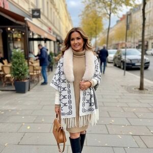 Fux fur winter poncho long sleeves